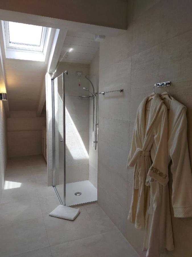 Sweet Dream Deluxe Apartment Sirmione Exterior foto