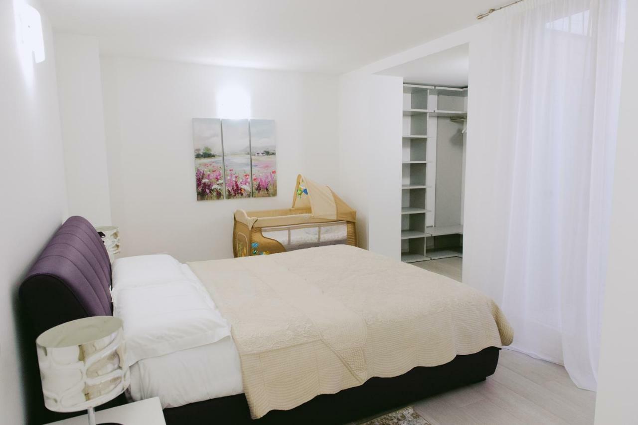 Sweet Dream Deluxe Apartment Sirmione Exterior foto
